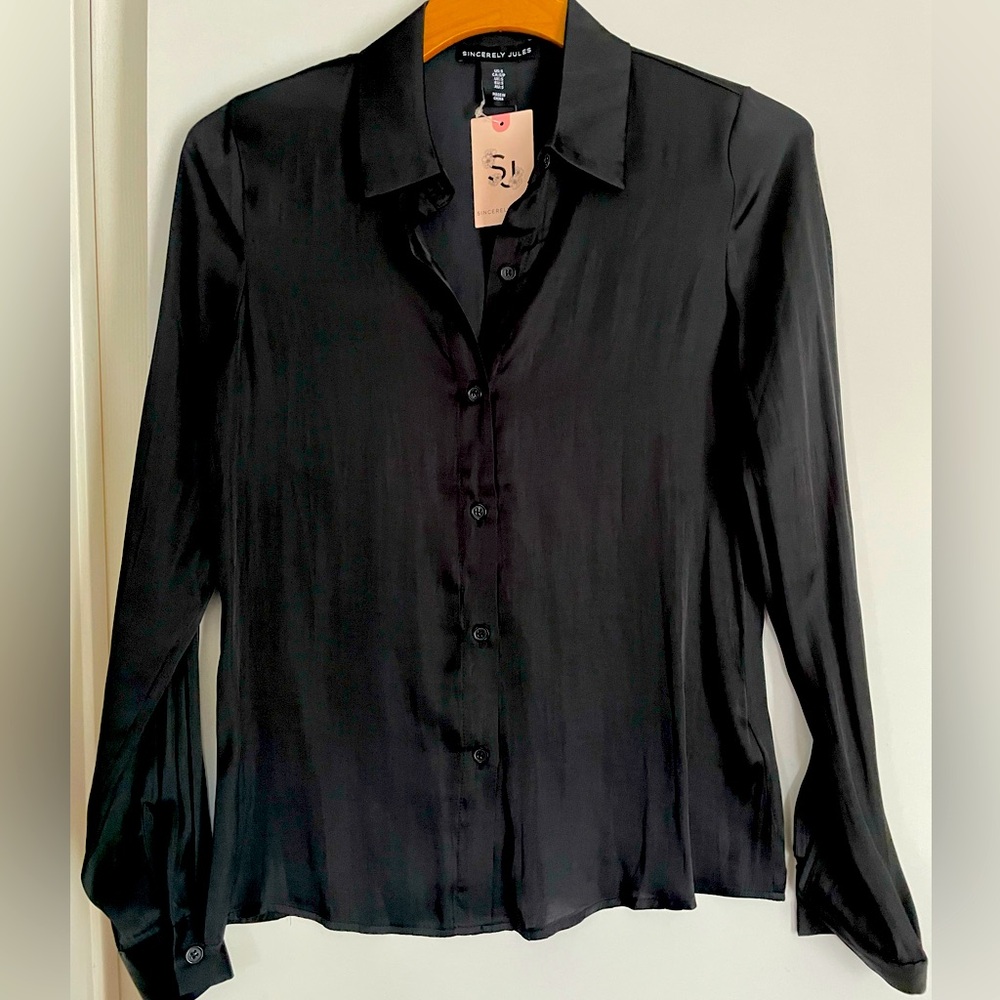 Sincerely Jules Black Satin Long Sleeve Button Up Blouse Shirt NWT!